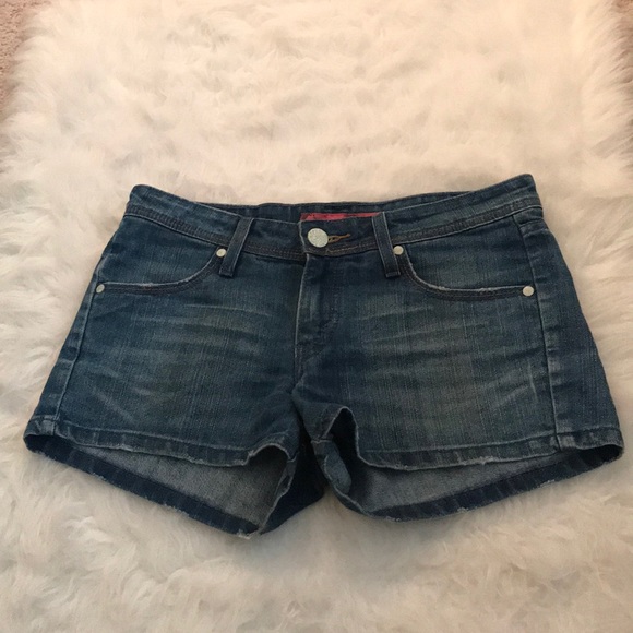 Levi's Pants - Levi’s jean shorts